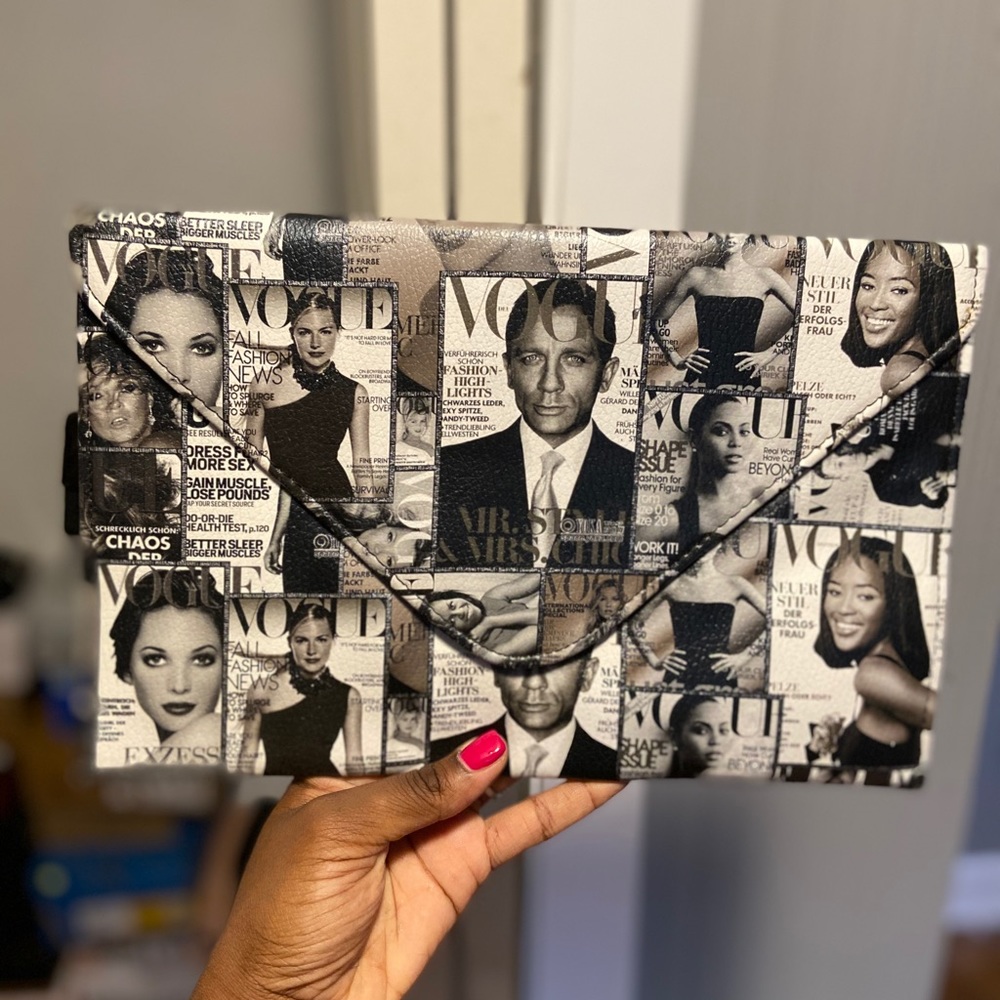Clutch purse